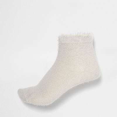 Cream fluffy ankle socks